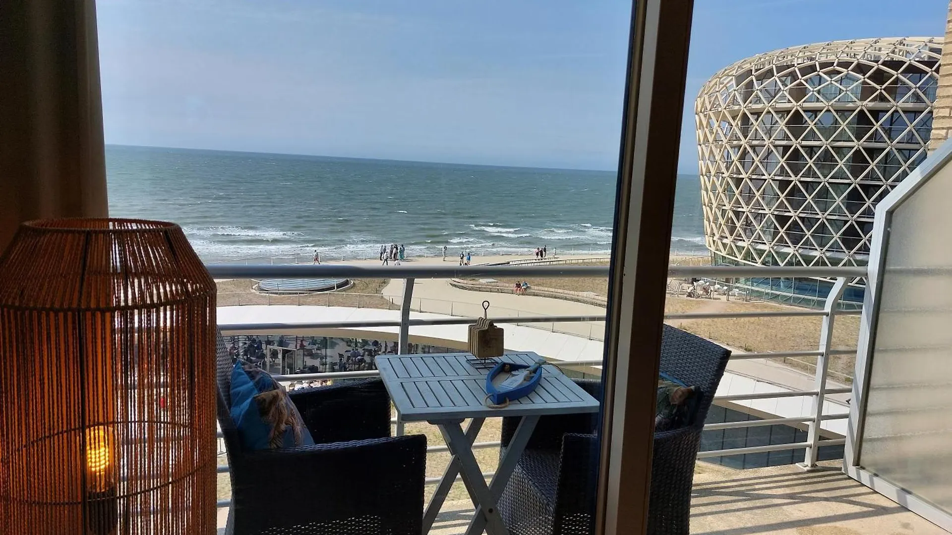 Frontaal Zeezicht De Viking 6 De Verdiep Middelkerke